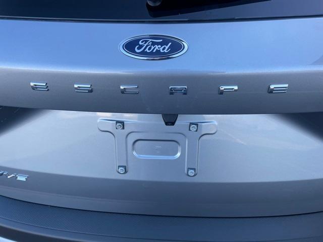 new 2024 Ford Escape car, priced at $29,000