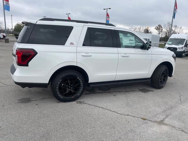 new 2024 Ford Expedition car, priced at $75,000