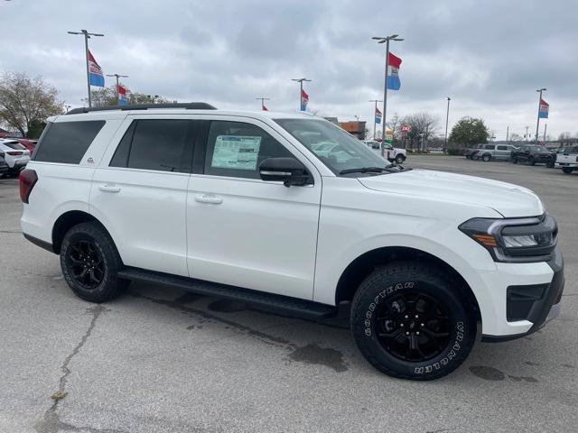 new 2024 Ford Expedition car, priced at $75,000