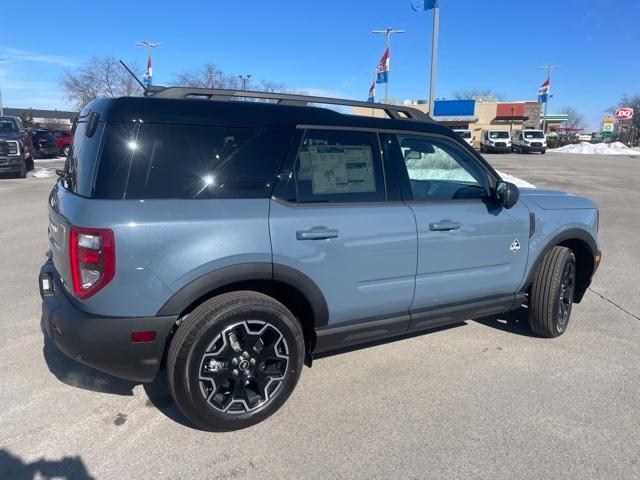 new 2025 Ford Bronco Sport car, priced at $38,000