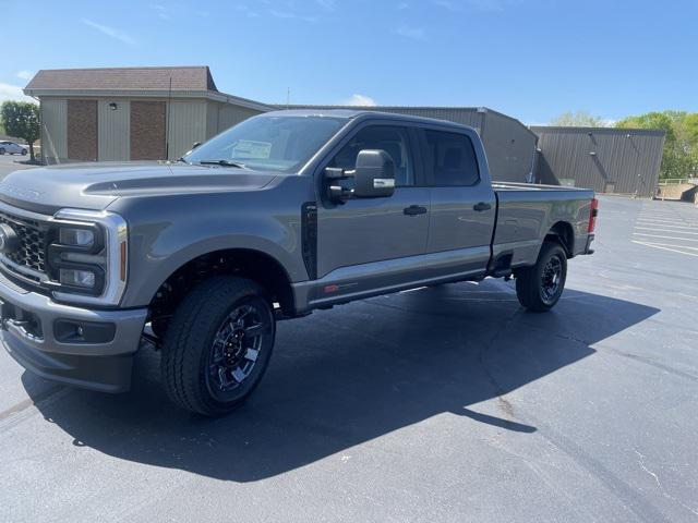 new 2024 Ford F-350 car, priced at $67,500