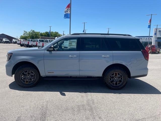 new 2025 Ford Expedition car, priced at $83,000