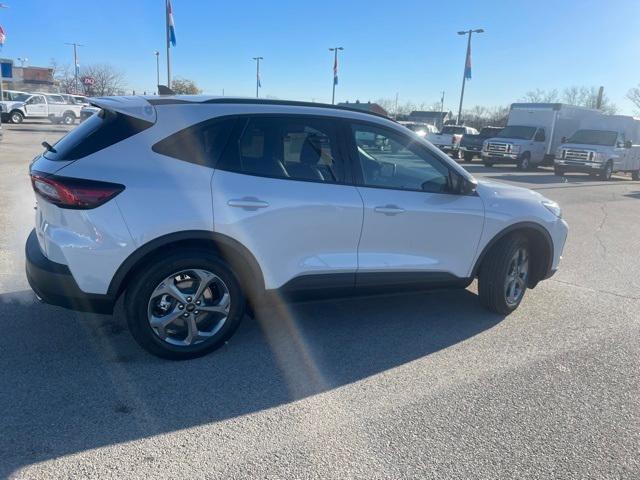 new 2025 Ford Escape car, priced at $31,500