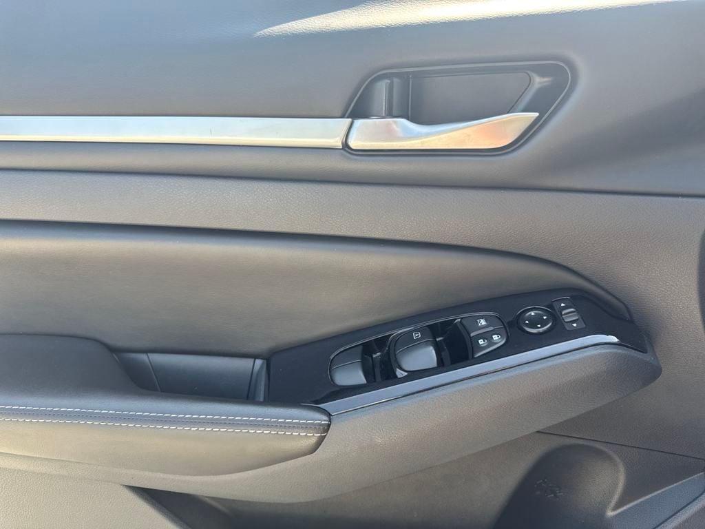 used 2023 Nissan Altima car, priced at $20,298