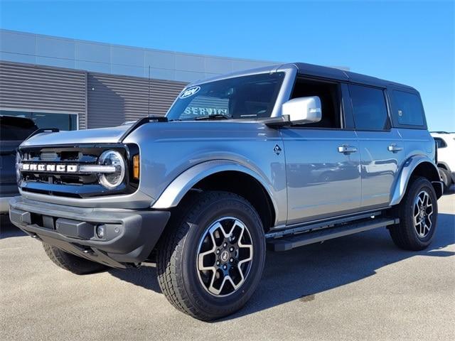 new 2024 Ford Bronco car, priced at $53,199