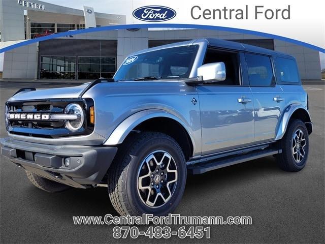 new 2024 Ford Bronco car, priced at $53,199