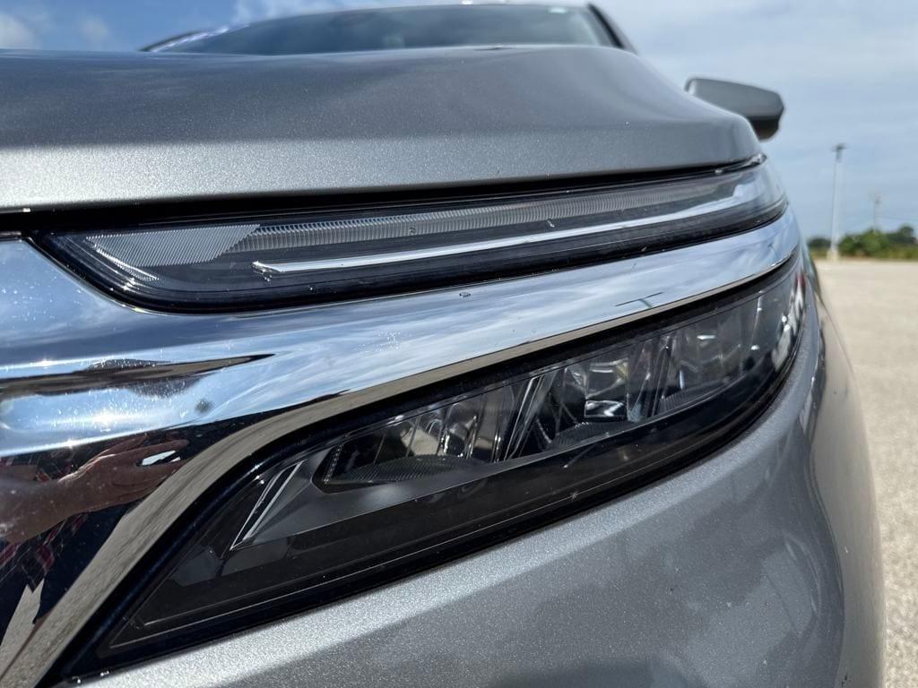 used 2023 Chevrolet Equinox car, priced at $23,195