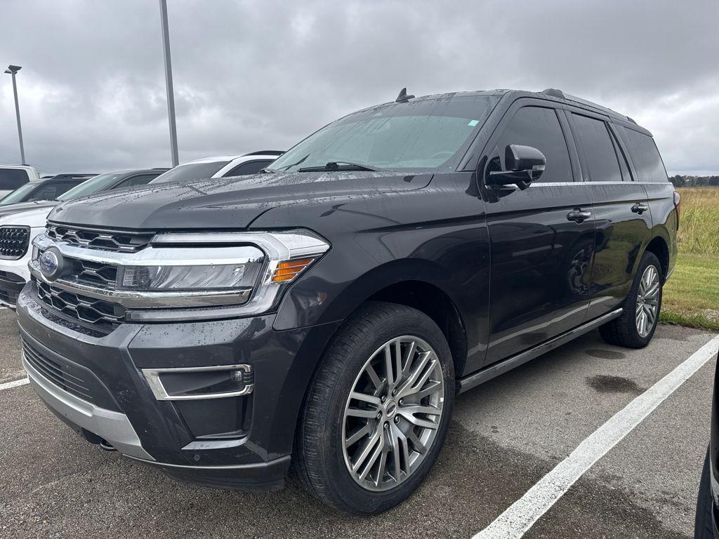 used 2024 Ford Expedition car, priced at $49,895