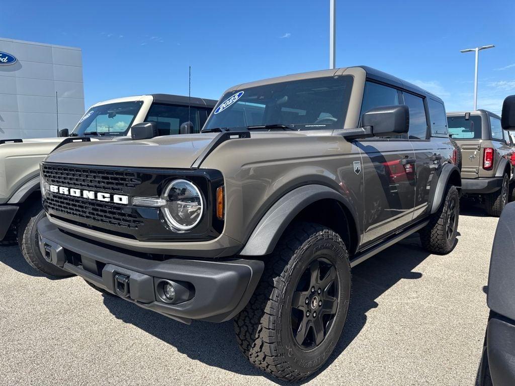 new 2025 Ford Bronco car, priced at $50,784