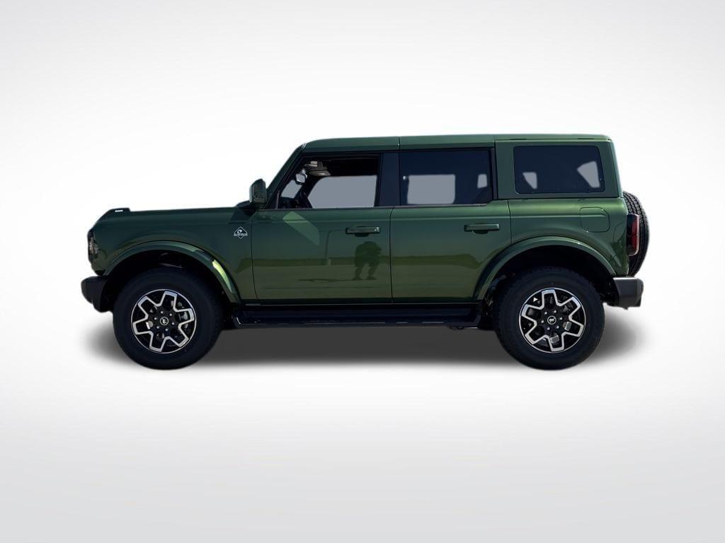 new 2025 Ford Bronco car, priced at $50,242