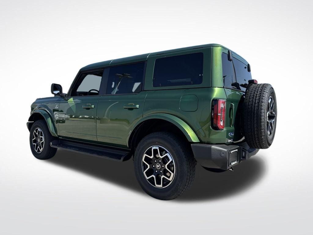 new 2025 Ford Bronco car, priced at $50,242