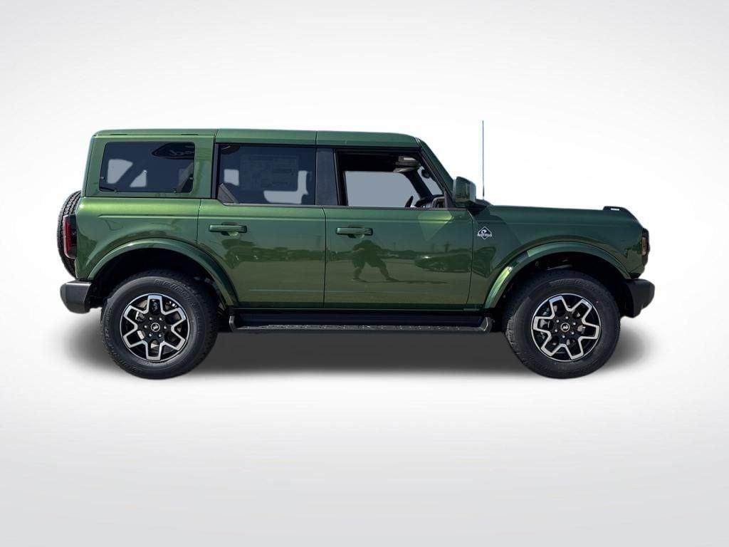 new 2025 Ford Bronco car, priced at $50,242