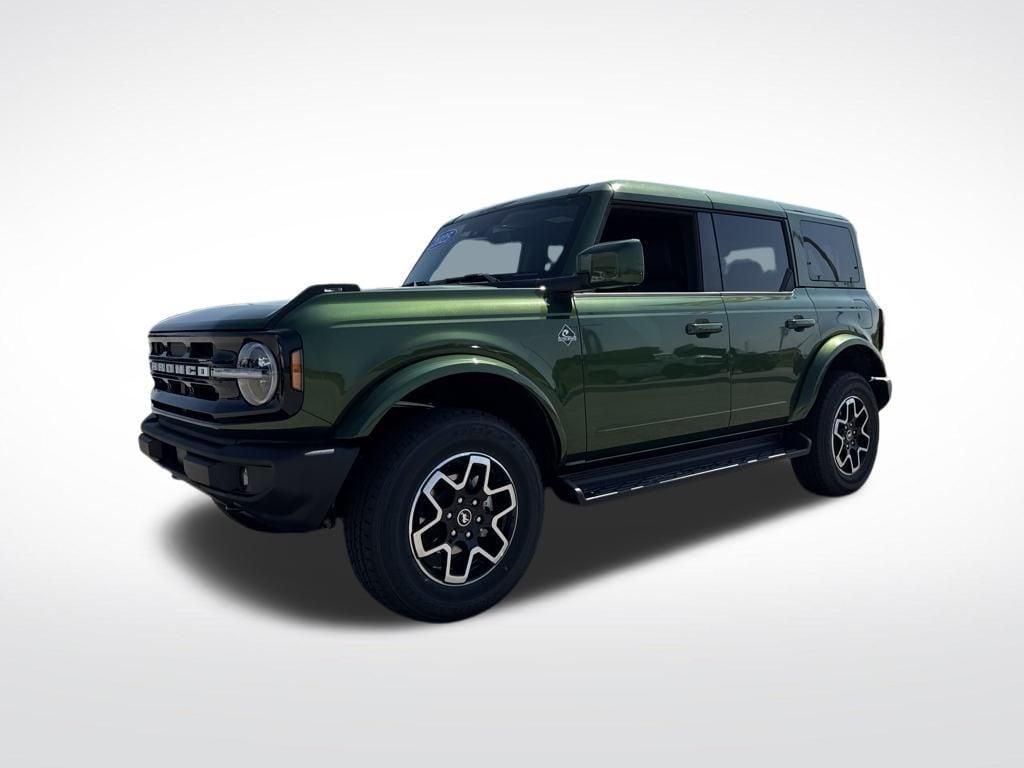 new 2025 Ford Bronco car, priced at $50,242