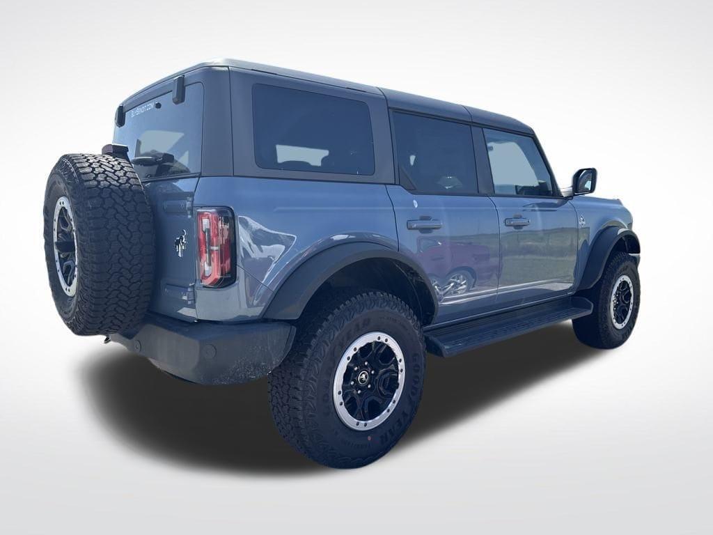 new 2025 Ford Bronco car, priced at $59,717