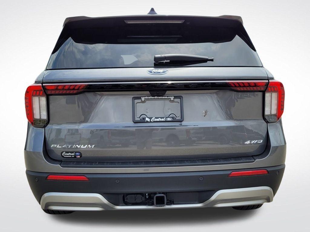 new 2025 Ford Explorer car, priced at $55,371