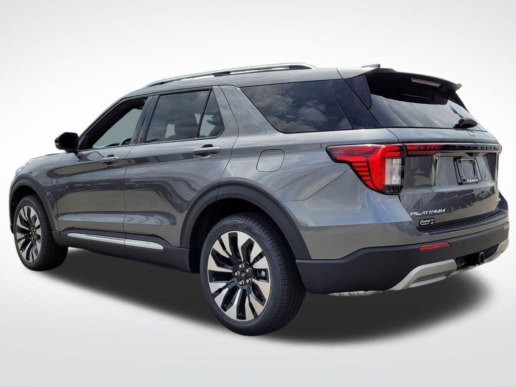 new 2025 Ford Explorer car, priced at $55,371