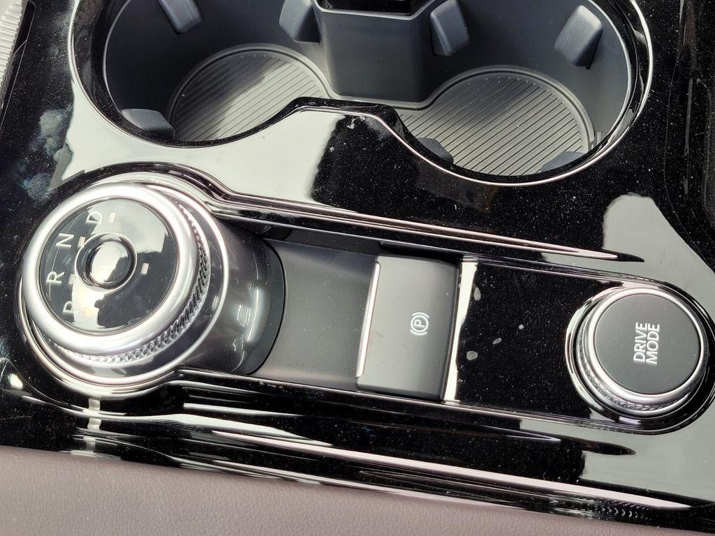 new 2025 Ford Explorer car, priced at $55,371