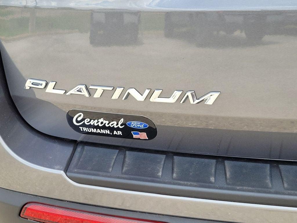 new 2025 Ford Explorer car, priced at $55,371