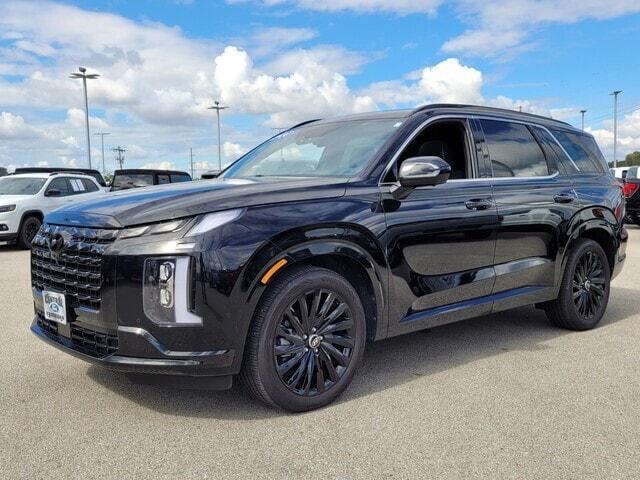 used 2024 Hyundai Palisade car, priced at $45,995