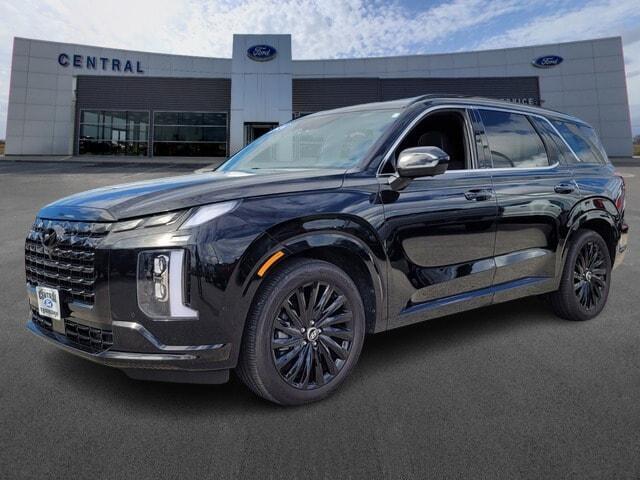 used 2024 Hyundai Palisade car, priced at $45,995