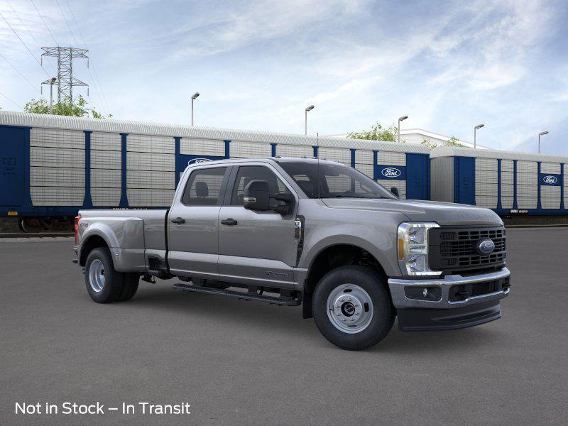 new 2025 Ford F-350 car, priced at $70,375