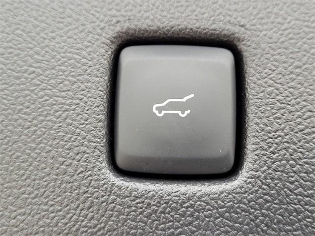 new 2025 Ford Escape car, priced at $28,047