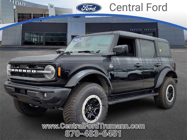 new 2024 Ford Bronco car, priced at $56,621