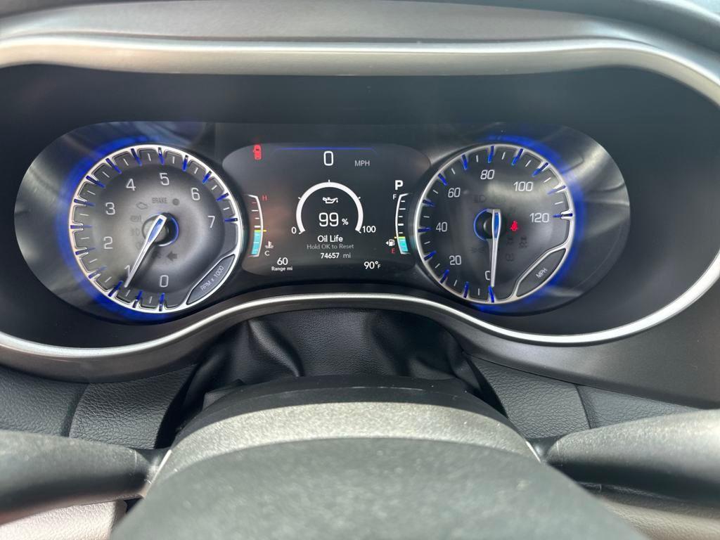 used 2023 Chrysler Pacifica car, priced at $24,995