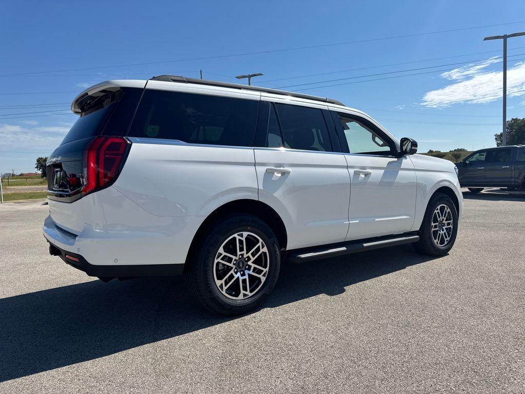 new 2025 Ford Expedition car, priced at $66,080