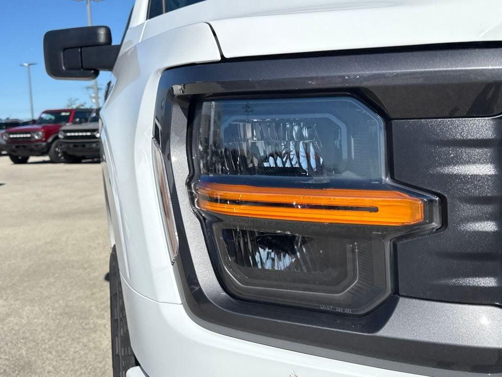 new 2025 Ford F-150 car, priced at $47,522