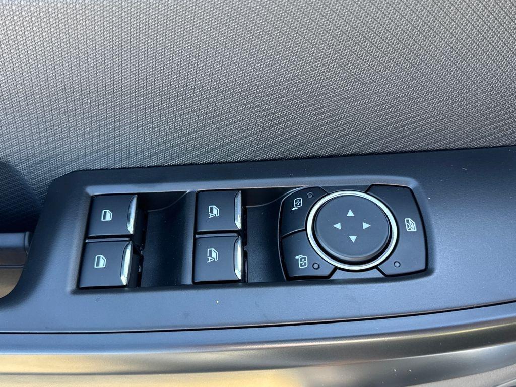 new 2025 Ford F-150 car, priced at $47,522