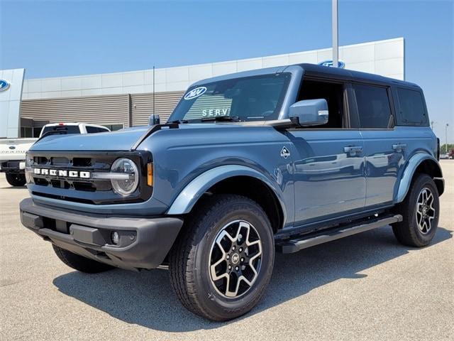 new 2024 Ford Bronco car, priced at $53,300