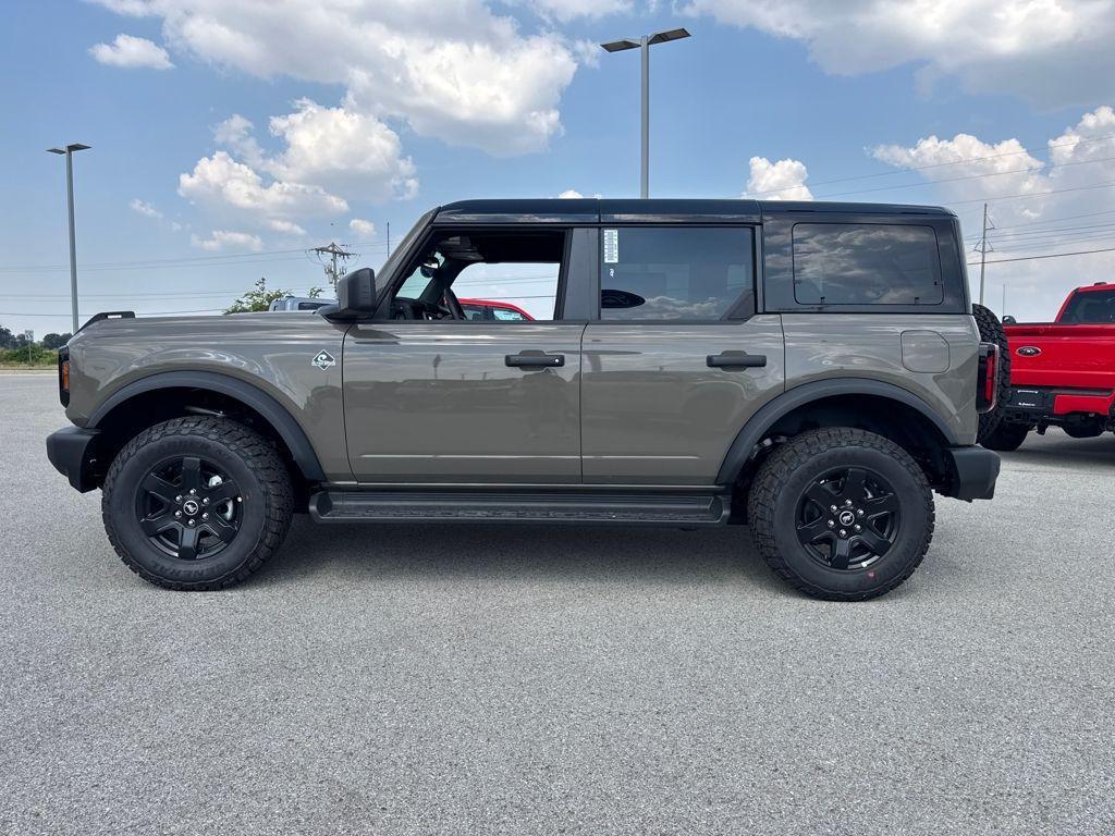 new 2025 Ford Bronco car, priced at $50,634