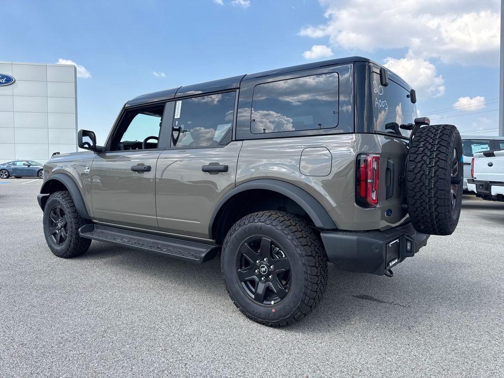 new 2025 Ford Bronco car, priced at $50,634