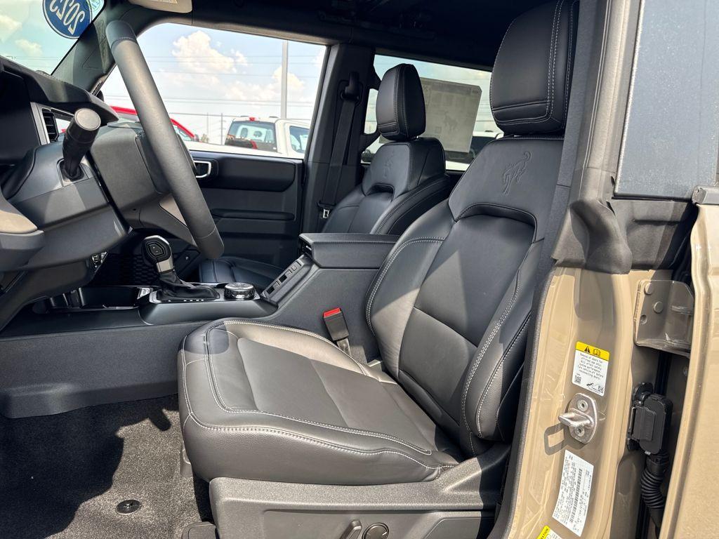 new 2025 Ford Bronco car, priced at $50,634