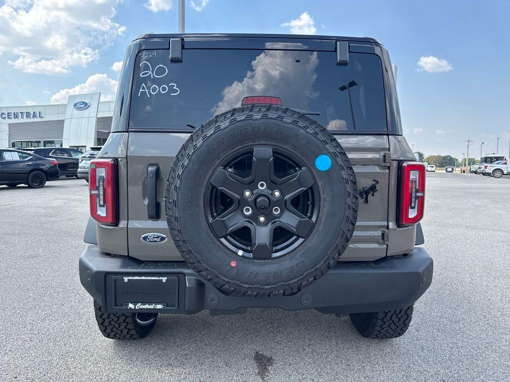 new 2025 Ford Bronco car, priced at $50,634