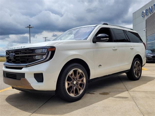 new 2025 Ford Expedition car, priced at $84,674