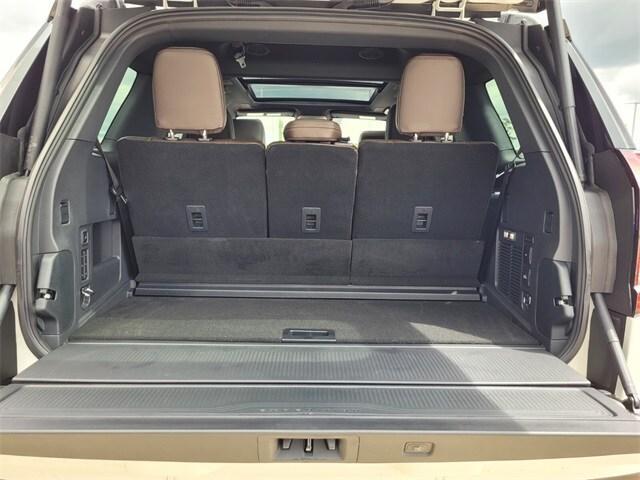 new 2025 Ford Expedition car, priced at $84,674