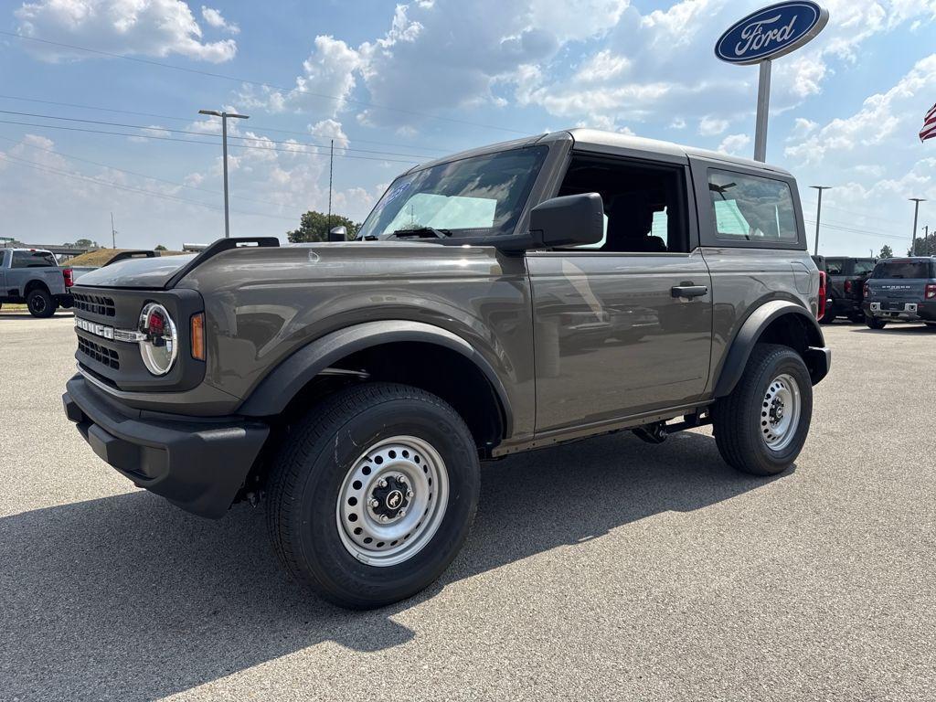 new 2025 Ford Bronco car, priced at $41,207