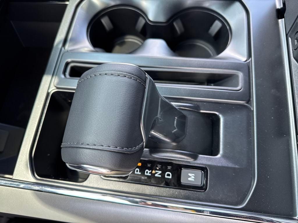 new 2025 Ford F-150 car, priced at $67,639