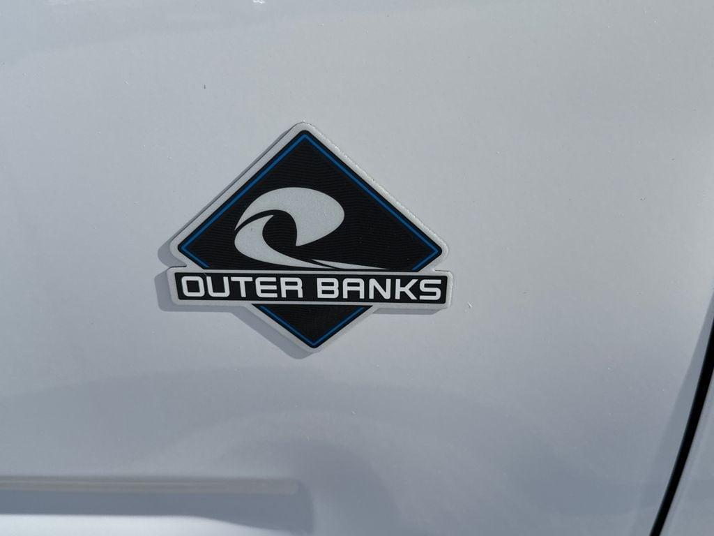 new 2025 Ford Bronco Sport car, priced at $39,166