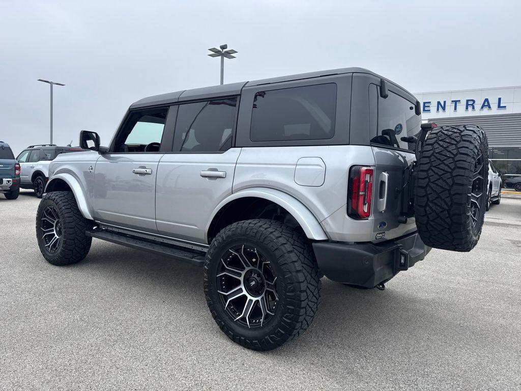 used 2024 Ford Bronco car, priced at $45,995