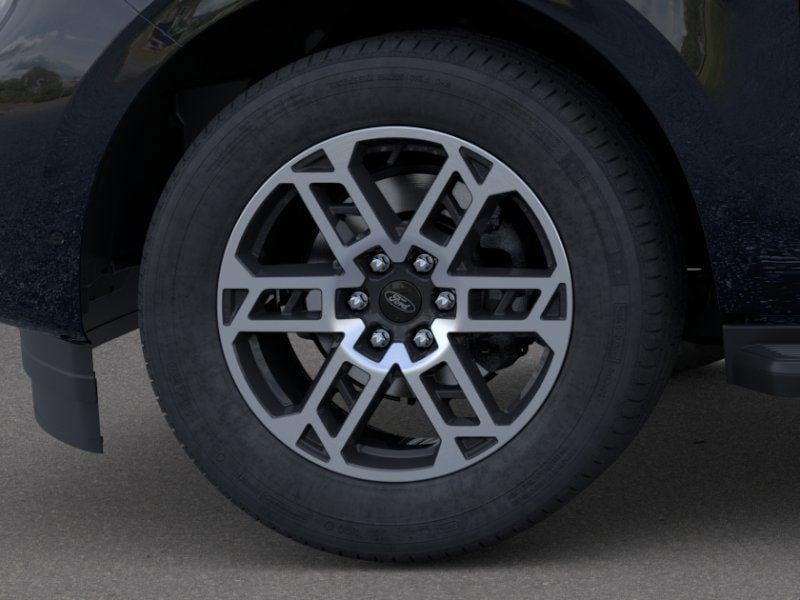 new 2025 Ford Expedition car, priced at $69,538