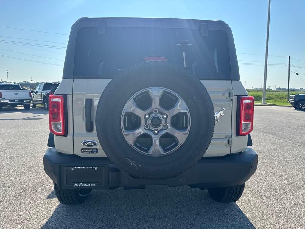new 2025 Ford Bronco car, priced at $46,183