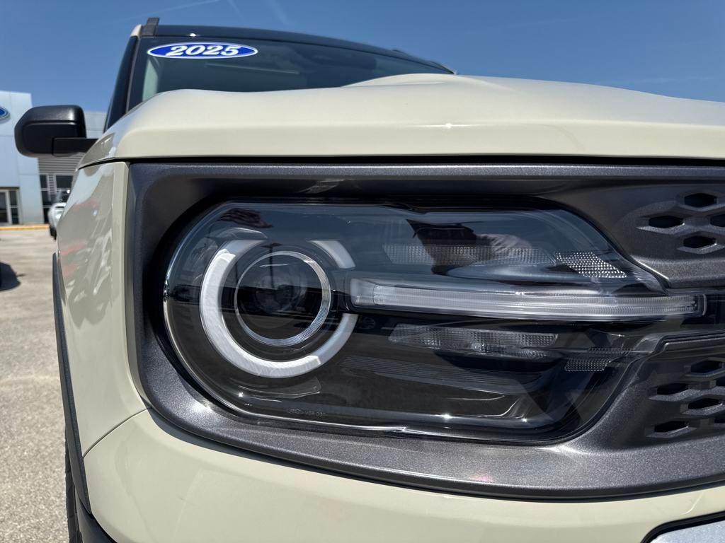 new 2025 Ford Bronco Sport car, priced at $35,621