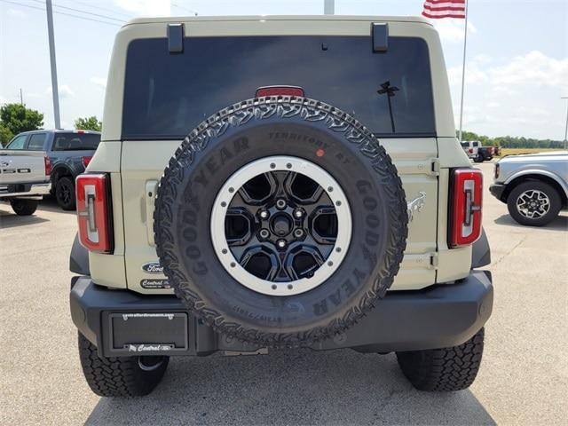new 2025 Ford Bronco car, priced at $61,958