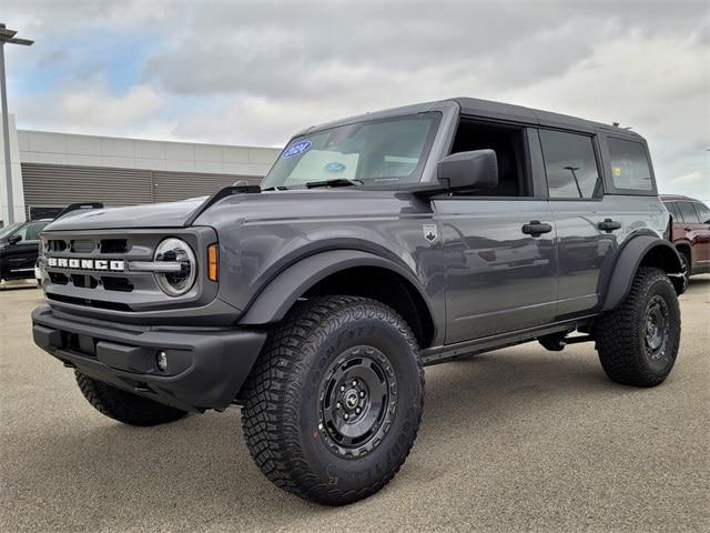 new 2024 Ford Bronco car, priced at $53,937