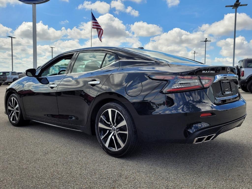 used 2023 Nissan Maxima car, priced at $26,285