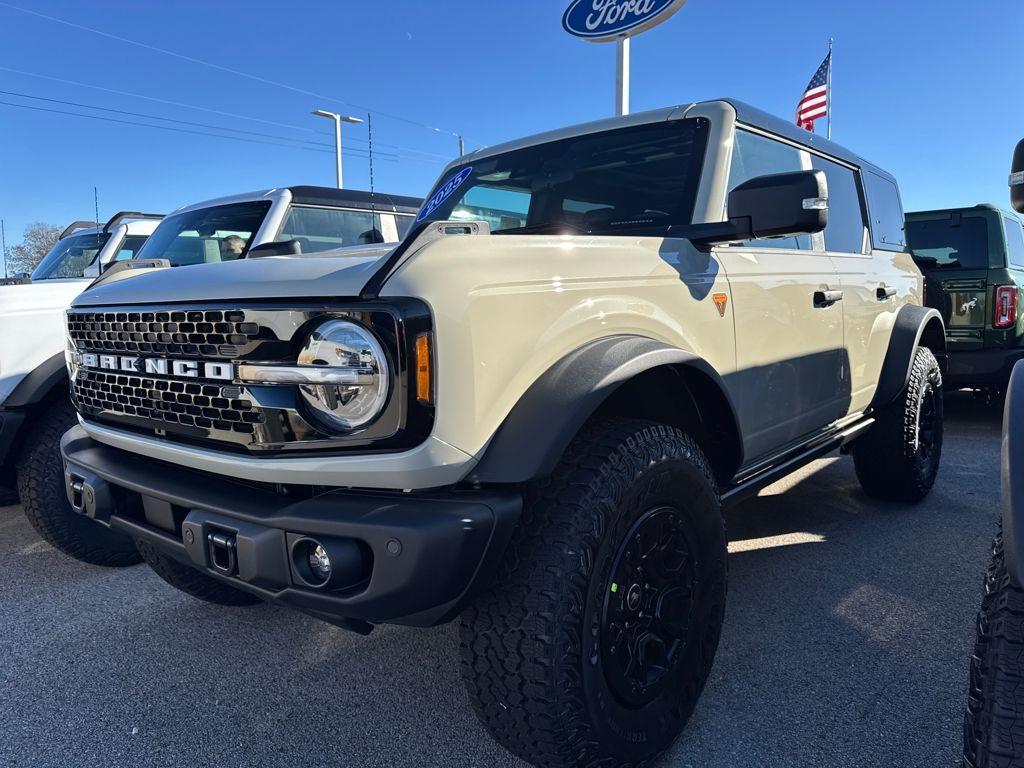 new 2025 Ford Bronco car, priced at $65,801