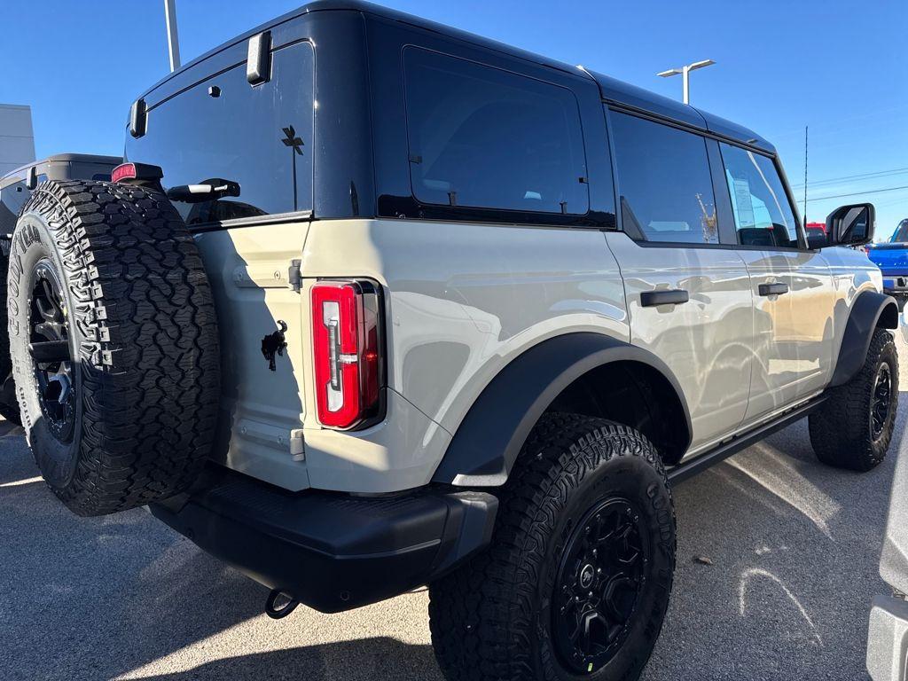 new 2025 Ford Bronco car, priced at $65,801